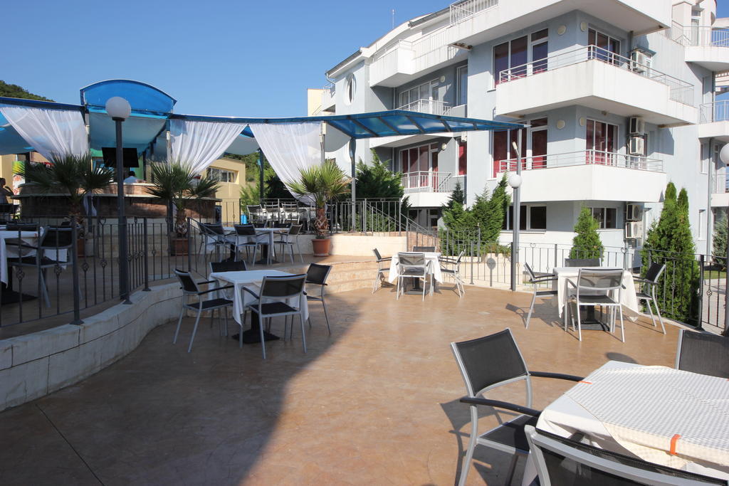 Menada Sunset Kosharitsa Apartments Exterior foto